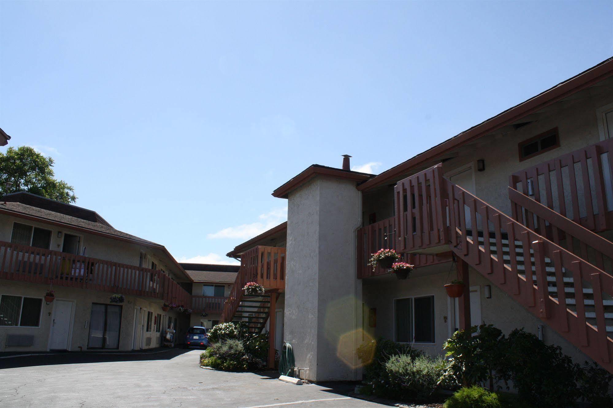 Pacific Inn Monterey Dış mekan fotoğraf