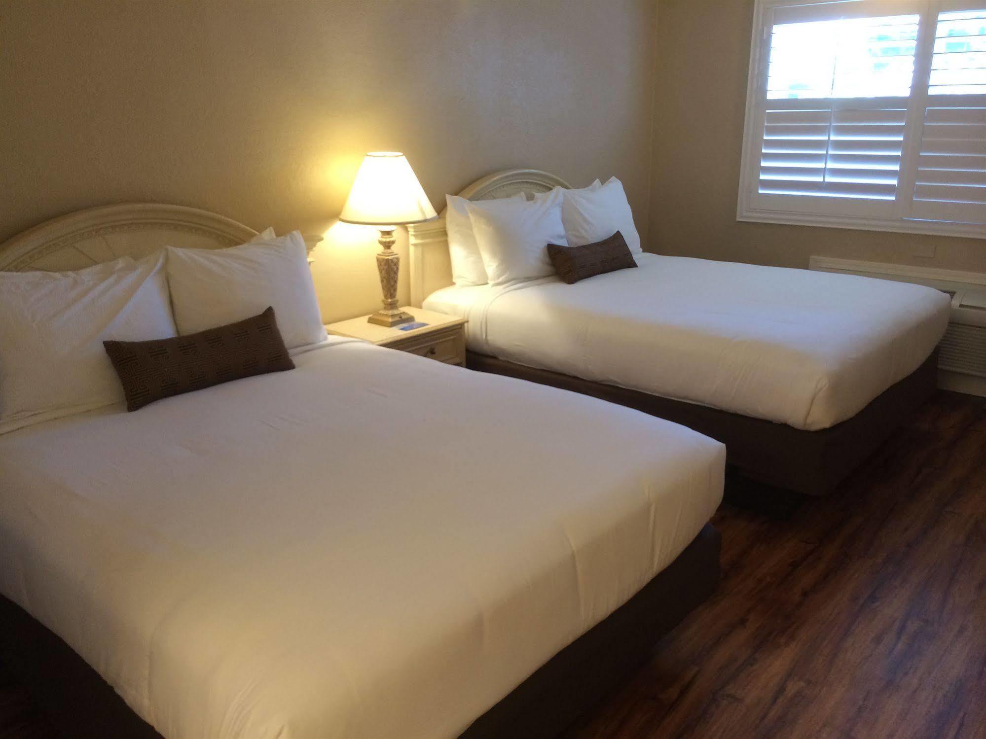 Pacific Inn Monterey Dış mekan fotoğraf